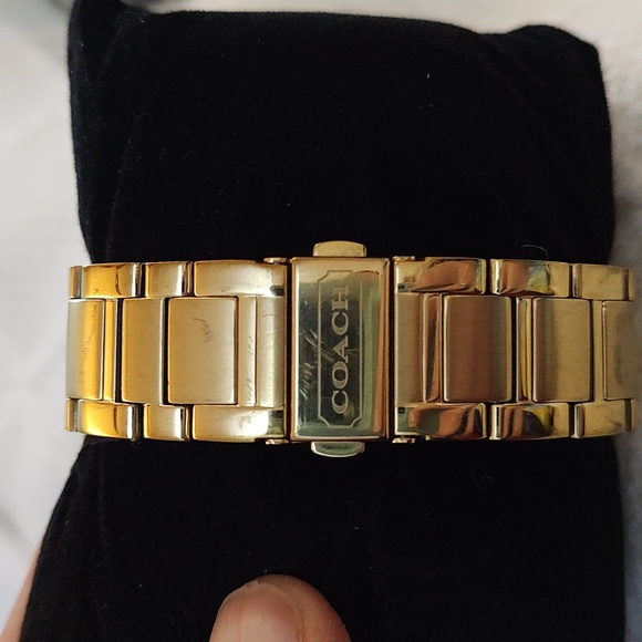 Coach EUC Lexington White Dial Ladies SS Gold Tone Watch w/Crystals & MoP Inlay - Picture 4 of 10